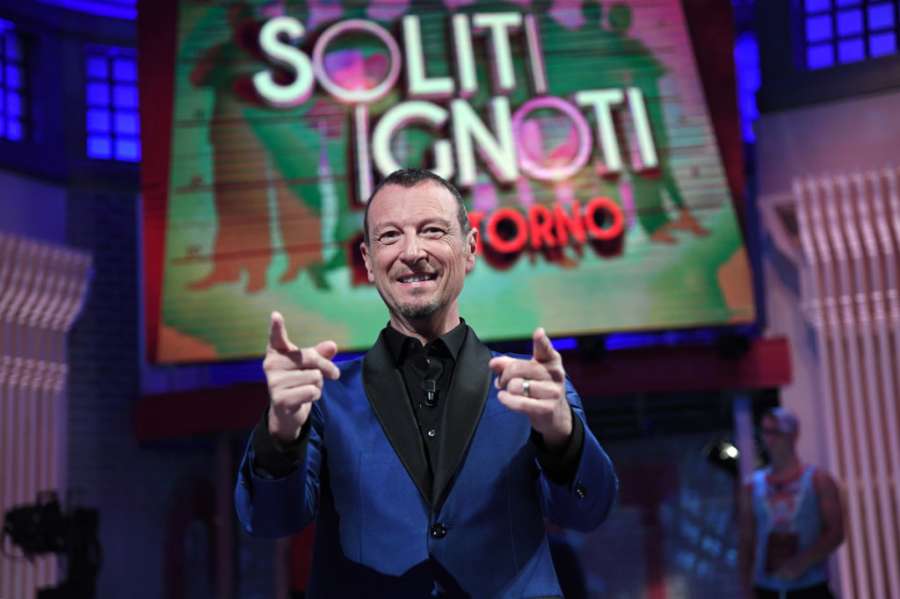 Programmi TV di stasera, sabato 22 dicembre 2018. Amadeus conduce lo Speciale Telethon de I Soliti Ignoti