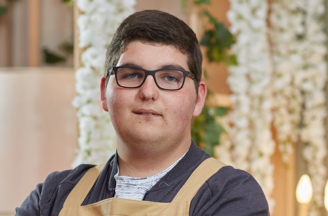 Federico De Flaviis vince Bake Off Italia 2018