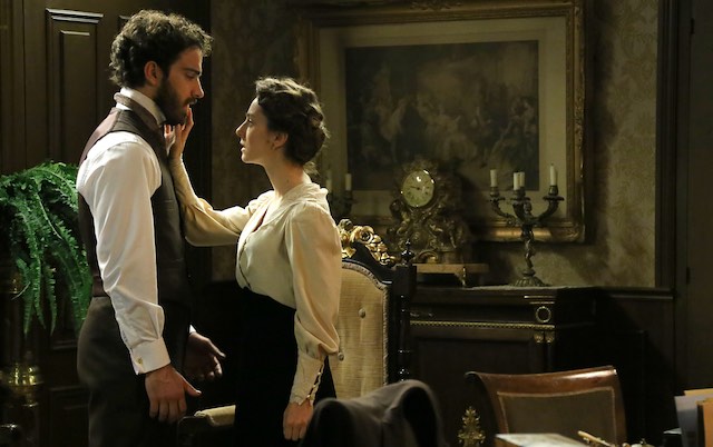 Rete4 si tiene stretto Il Segreto anche a Natale e a Capodanno. Arriva pure Una Vita