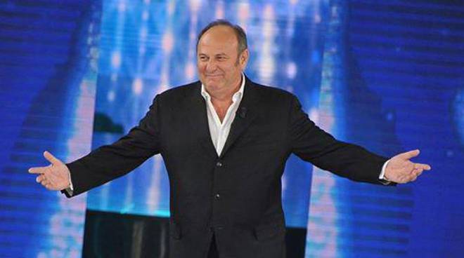 Chi vuol essere Milionario?: Gerry Scotti ci riprova contro Superbrain