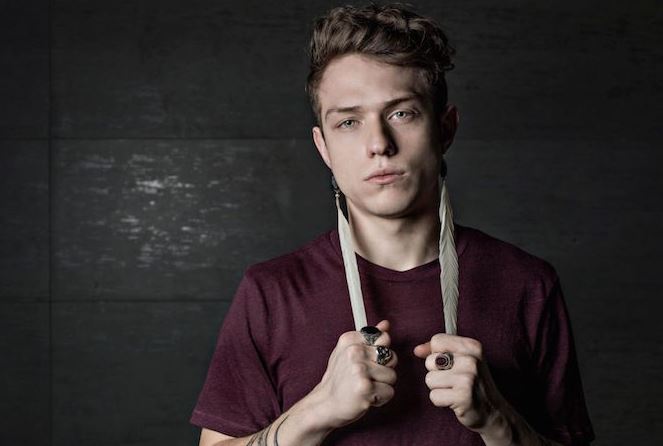 Sanremo 2019: Irama duetta con una cantante di Sony. Saltano Benji e Fede