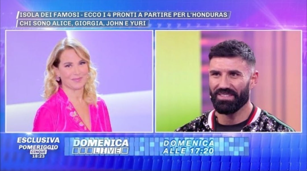 Isola dei Famosi 2019: John Vitale ha insultato Barbara D’Urso (prima di andarci ospite). Provvedimento in arrivo?