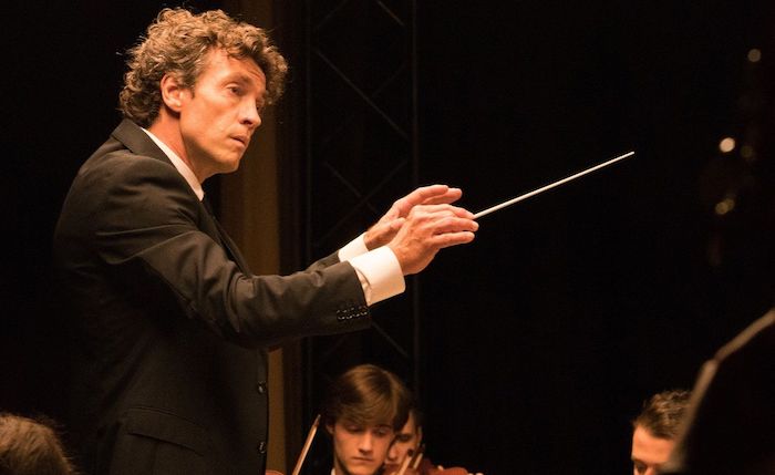 Ascolti TV | Lunedì 28 gennaio 2019. La Compagnia del Cigno 23.3%, ancora peggio Adrian (11.9%-10.6%). C’è Grillo 4.3%