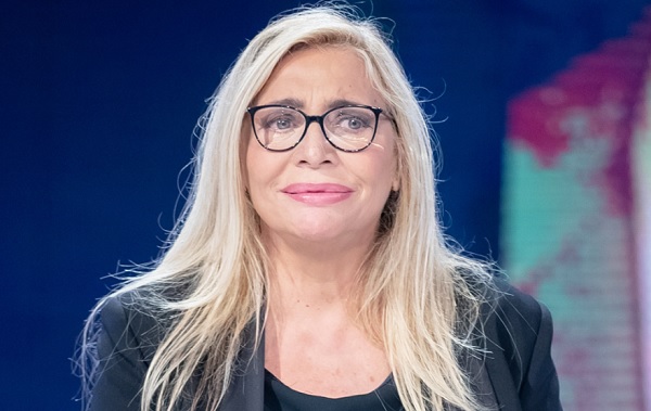 Mara Venier sogna di tornare sul set con La Fioraia del Giambellino, un progetto di Claudia Mori