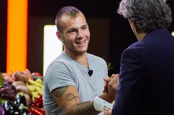 MasterChef 8: partenza confusa, tra selezioni fantasma e precipitose sfide dirette