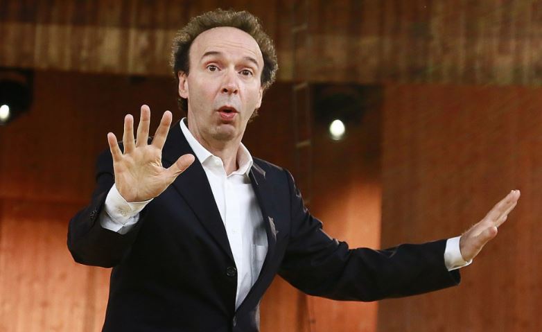 Lessico Amoroso: Massimo Recalcati psicanalizza l’amore su Rai3. Roberto Benigni tra gli ospiti