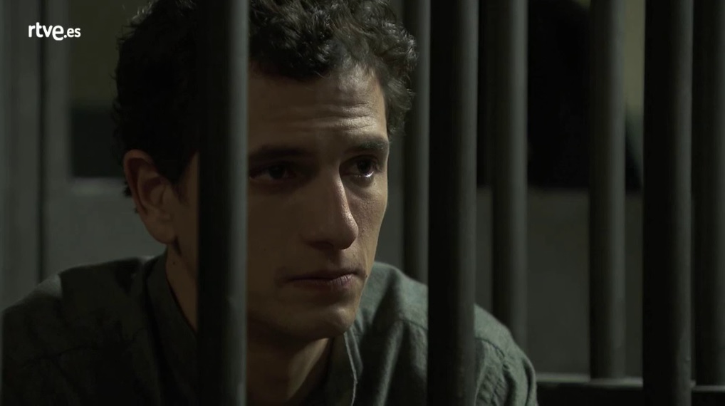 Una Vita, anticipazioni: Antoñito arrestato per truffa