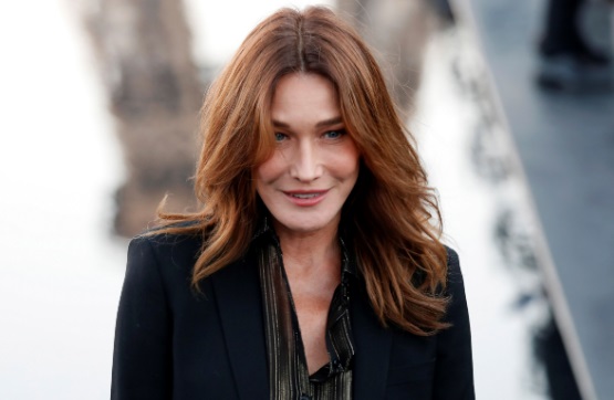 BOOM! The Voice, ecco le tre alternative per il quarto coach: Carla Bruni, Arisa e… Simona Ventura