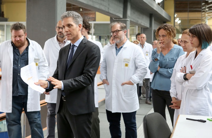 Ascolti TV | Martedì 19 febbraio 2019. Il Mondo sulle Spalle vince con il 23.9%. Quo Vado? 12.4%, Il Collegio 7.8%