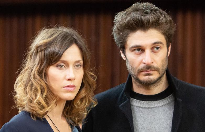 La Porta Rossa 2: torna su Rai 2 il Commissario Cagliostro