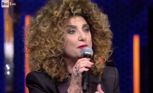 Marcella Bella vs Ora o Mai Più: «Agli autori interessava che ci scanassimo per avere più audience. Orietta Berti? Invidiosa e iena. Canzian? Tacchino e tronfio»