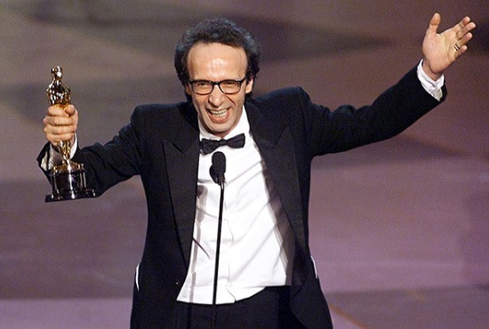 Rai 2: lunedì 4 febbraio «C’è Benigni»