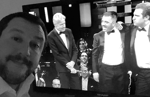 Sanremo 2019, Salvini risponde alla gag Pio e Amedeo: «Parlano di me, potevano invitarmi per una cantatina»
