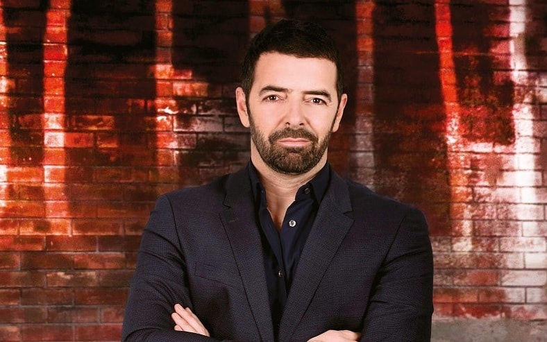 Ballando con le Stelle 2019: staffetta di personaggi noti per “sostituire” Sandro Mayer. Si inizia da Alberto Matano