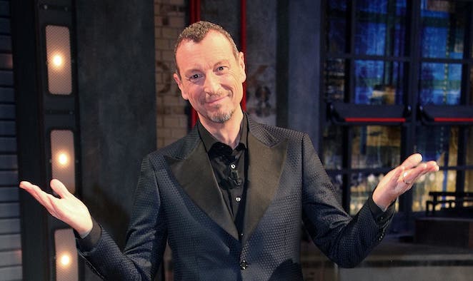 Soliti Ignoti: ecco le identità vip dello speciale di domani contro C’è Posta (con la Littizzetto)