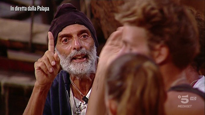 Isola dei Famosi 2019: Paolo Brosio | Eliminato nella decima puntata (18 marzo)