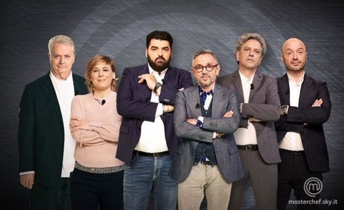 Programmi TV di stasera, mercoledì 27 marzo 2019. Su Tv8 arriva (già) «MasterChef All Stars»