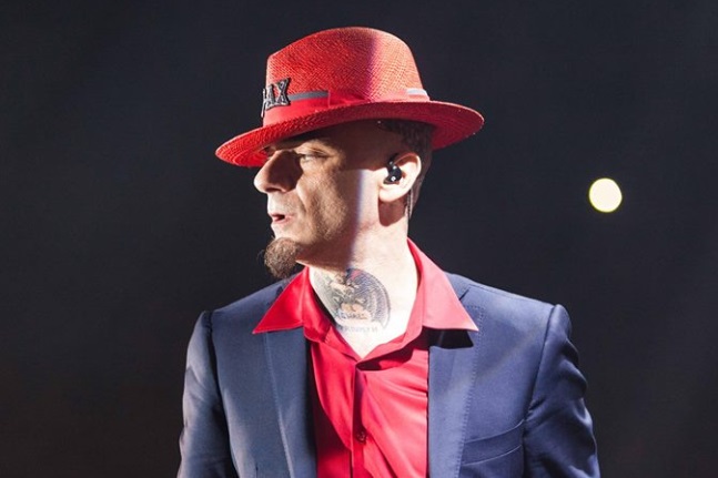 All Together Now: J-Ax al fianco di Michelle Hunziker