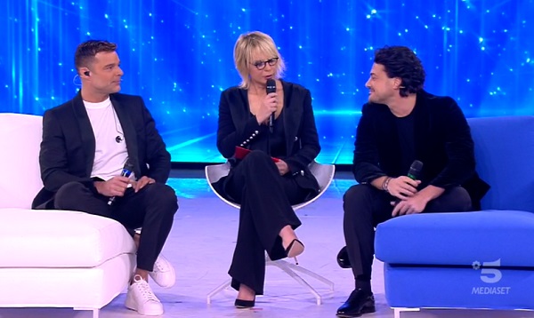 Amici 2019, prima puntata del Serale: beato chi capisce il regolamento! Eliminato Mowgly