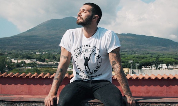 Su di Me: Stefano De Martino si racconta in un documentario su Real Time