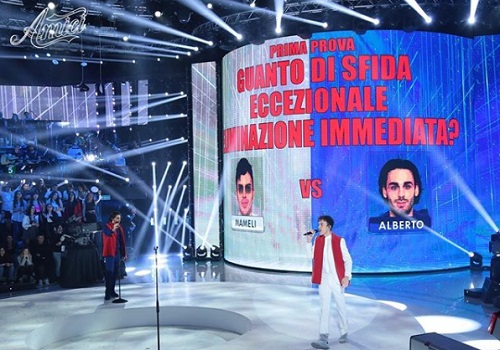 Amici 2019, sesta puntata del Serale: Ricky Martin e Vittorio Grigolo escono di scena. Tra Mameli e Umberto l’eliminato è… rimandato a sabato prossimo!