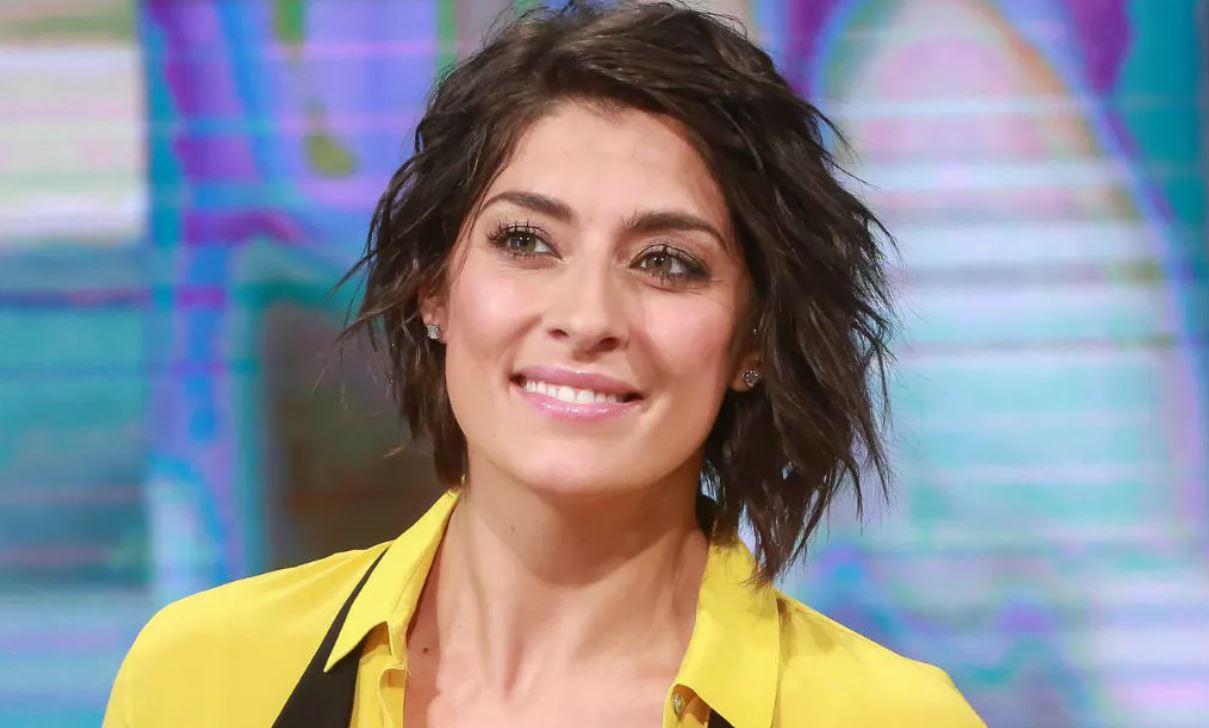 Elisa Isoardi: «Guadagno 260 mila euro lordi l’anno»