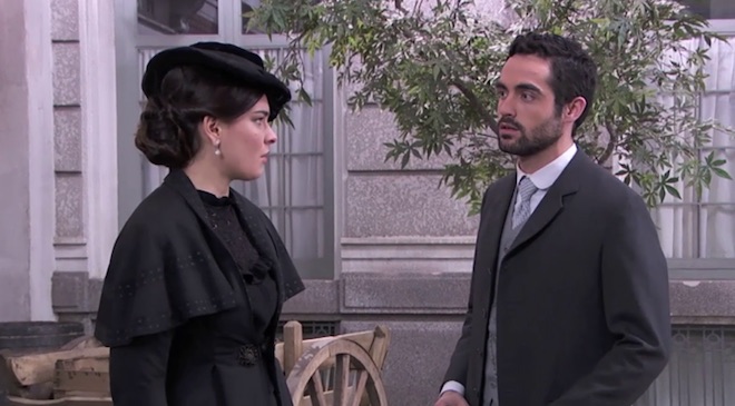 Una Vita, anticipazioni: Iñigo confessa a Leonor che Flora è sua sorella