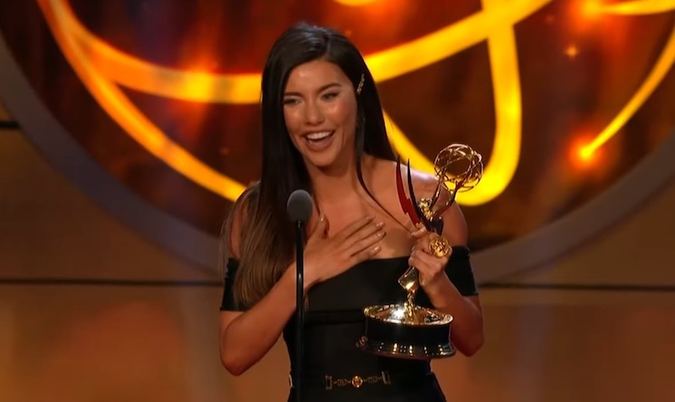 Daytime Emmy Awards 2019: i vincitori.  Jacqueline MacIness Wood (Beautiful) è la migliore attrice – Video