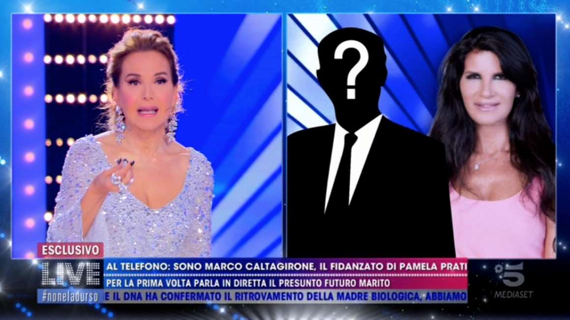 Mark Caltagirone al telefono dalla D'urso Mark Caltagirone al telefono dalla D'urso