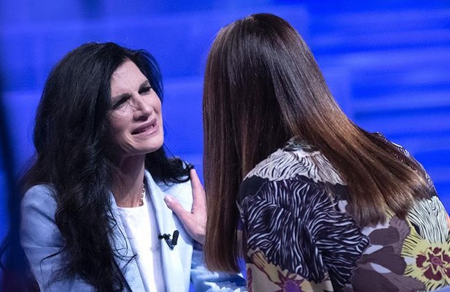 Pamela Prati: «Solo in questi giorni ho capito che Mark non esiste. Donna Pamela e Eliana forse sono d’accordo, ho visto il bene che si vogliono»