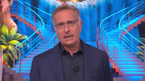 Ciao Darwin, Paolo Bonolis sull’incidente: «Sin dall’inizio siamo sempre stati vicini al concorrente. Seguite le notizie ufficiali»