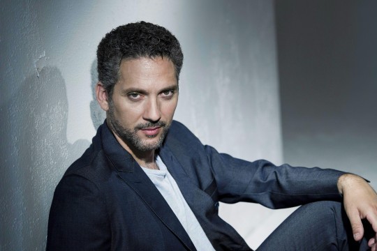 Gli Orologi del Diavolo è la nuova fiction di Beppe Fiorello