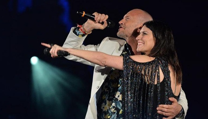 Ballata per Genova: su Rai 1 la serata dedicata al capoluogo ligure con Amadeus, Clerici e Cuccarini