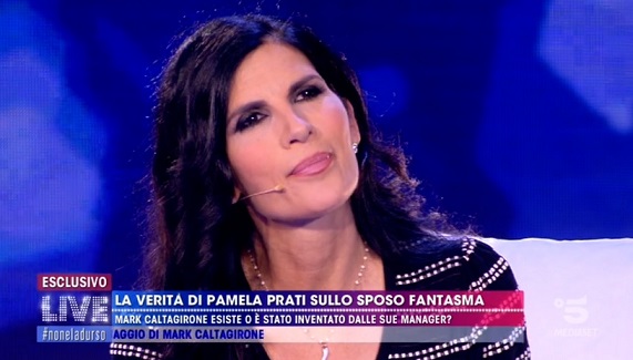 Pamela Prati revoca il mandato all’avvocato Irene Della Rocca, “colpevole” di aver chiesto il cachet a Live