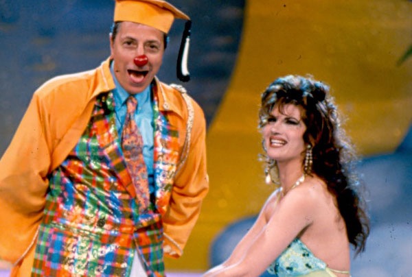 La sai l’ultima?: 10 curiosità sullo storico varietà di Canale5