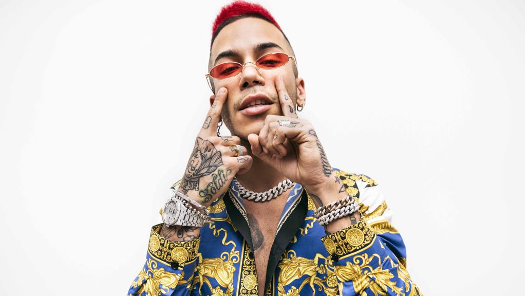 X Factor 2019, polemiche per Sfera Ebbasta. La produzione: «Vi conquisterà, anche Fedez era fortemente criticato. La sua vicenda è diversa da quella di Asia Argento»