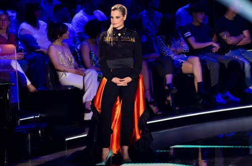 The Voice 2019: i 7 momenti da ricordare (e non) della finale. Proclamazione senza vincitrice. Ventura saluta commossa: «Viva la Rai» – Video