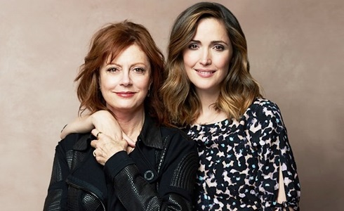 Programmi TV di stasera, lunedì 24 giugno 2019. «The Meddler – Un’inguaribile ottimista» sfida la prima di «Temptation Island»