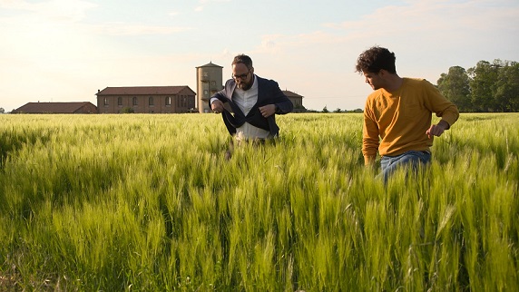 Turisti per DMAX – Posti assurdi e dove trovarli: Mannucci e WikiPedro alla ricerca delle location più improbabili e snobbate