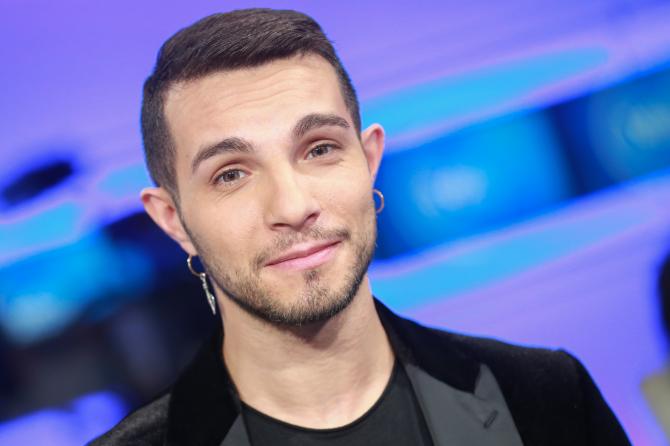 Marco Carta e Pamela Perricciolo a Live – Non è la D’Urso