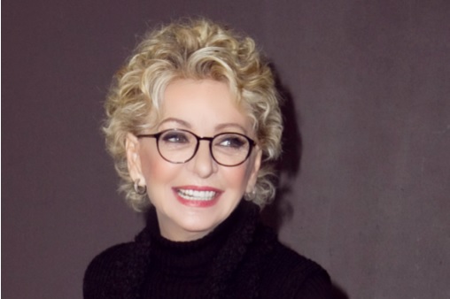 Enrica Bonaccorti sbarca su Tv8 con «Ho Qualcosa da Dirti»