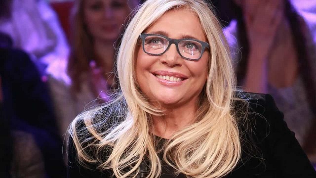 Mara Venier: «Non ho voluto allungare Domenica In». E sulla Clerici: «Nessuno può capirla più di me. Anche io anni fa sono stata fatta fuori»