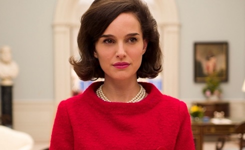 Programmi TV di stasera, giovedì 25 luglio 2019. Su Rai3 «Jackie»