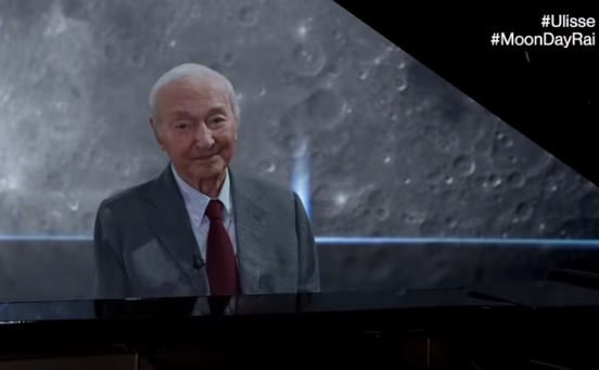 Ascolti TV | Sabato 20 luglio 2019. Quella Notte sulla Luna 18.2%, Ciao Darwin 14.7%. Stregati dalla Luna 10.4% nel pomeriggio e 12.2% in seconda serata