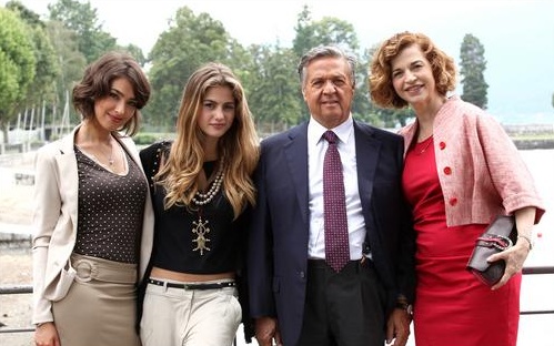 Programmi TV di stasera, sabato 17 agosto 2019. Rai1 ripropone «Casa e Bottega» con Renato Pozzetto