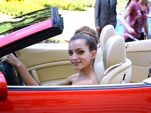 Ascolti TV | Domenica 18 agosto 2019. Una Ferrari per due 12%, L’Inganno 8.2%