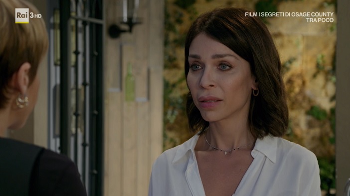 La svolta ‘transgender’ di Un Posto al Sole: Vittoria Schisano è Carla, il padre di Alex e Mia