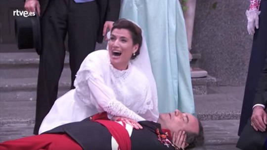 Una Vita, anticipazioni: Arturo muore, Blanca e Diego scappano con Moises