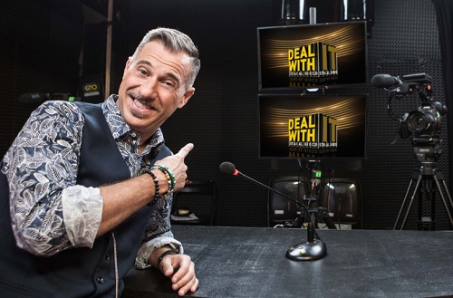 Deal With It – Stai al Gioco: sul Nove debutta il nuovo game con Gabriele Corsi e complici vip