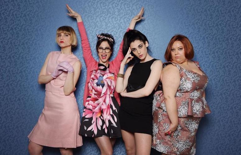 Extravergine: Lodovica Comello protagonista di una sitcom piccante e al femminile